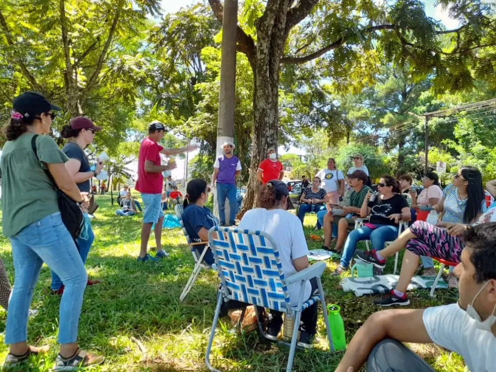 Finalizó el corte de ruta docente en Jardín América, mañana definirán la continuidad del paro