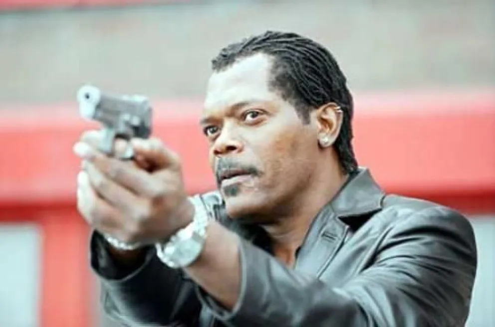 El famoso actor encarna a un agente federal de Detroit.