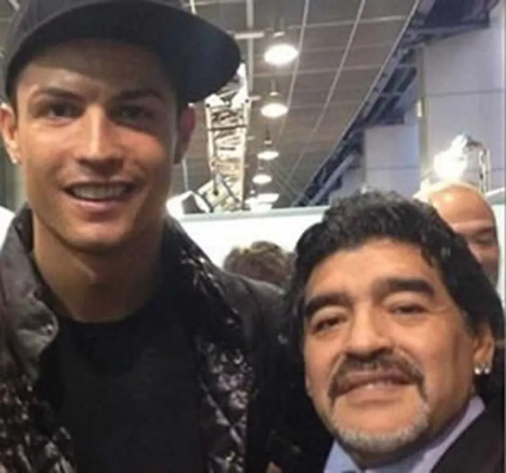 Cristiano Ronaldo y Diego Armando Maradona.