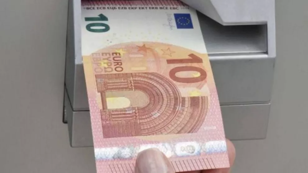 Billete nuevo de 10 euros.