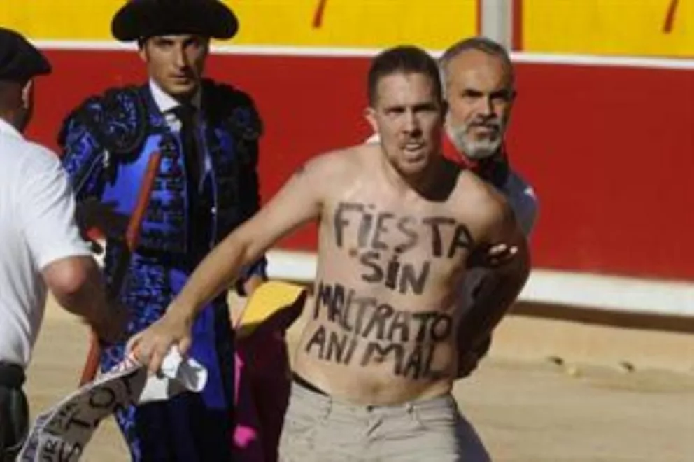 Estalló la guerra de los toros: las corridas vuelven a dividir a España