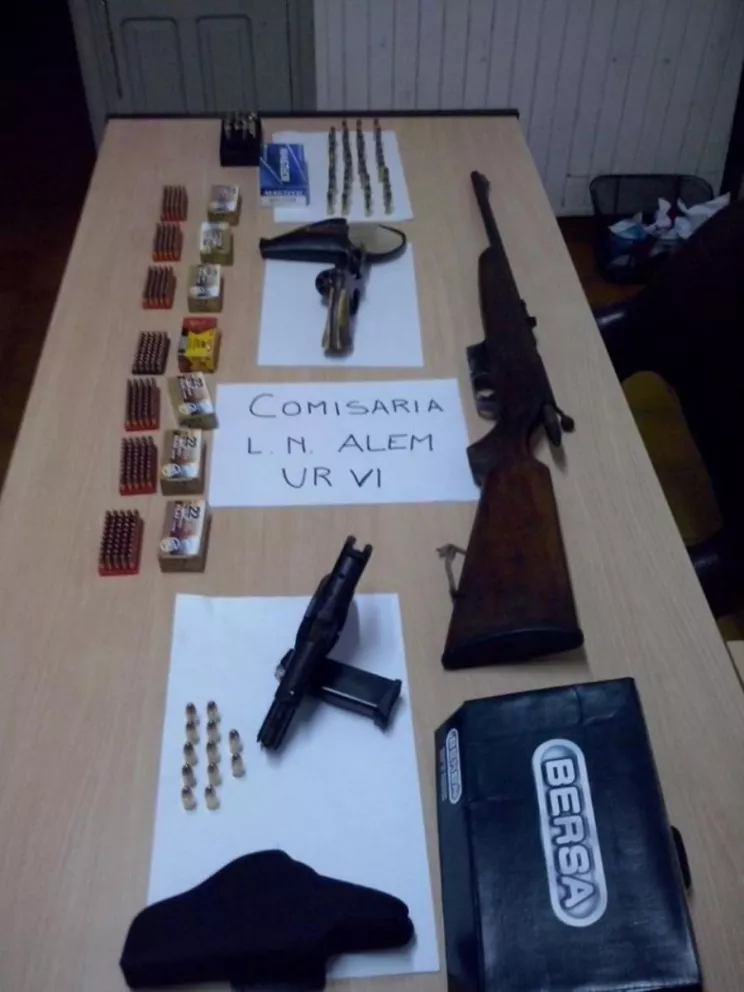 Armas secuestradas en Leandro N Alem