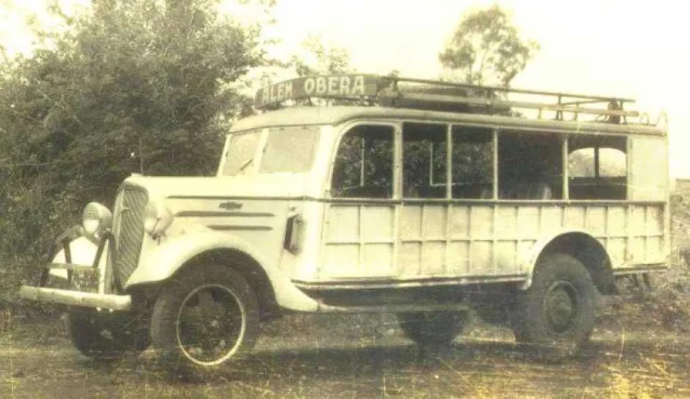 Transporte que unía Oberá con Alem desde 1937.