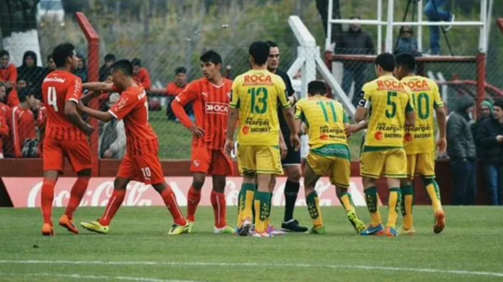 Polémico gol de la Reserva de Defensa y Justicia ante Independiente ...