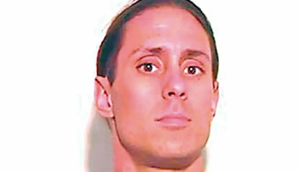 Pérez Corradi lleva 44 meses prófugo.