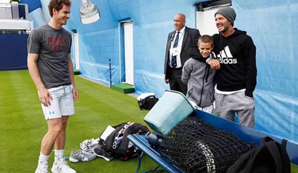 Murray le enseña a Beckham
