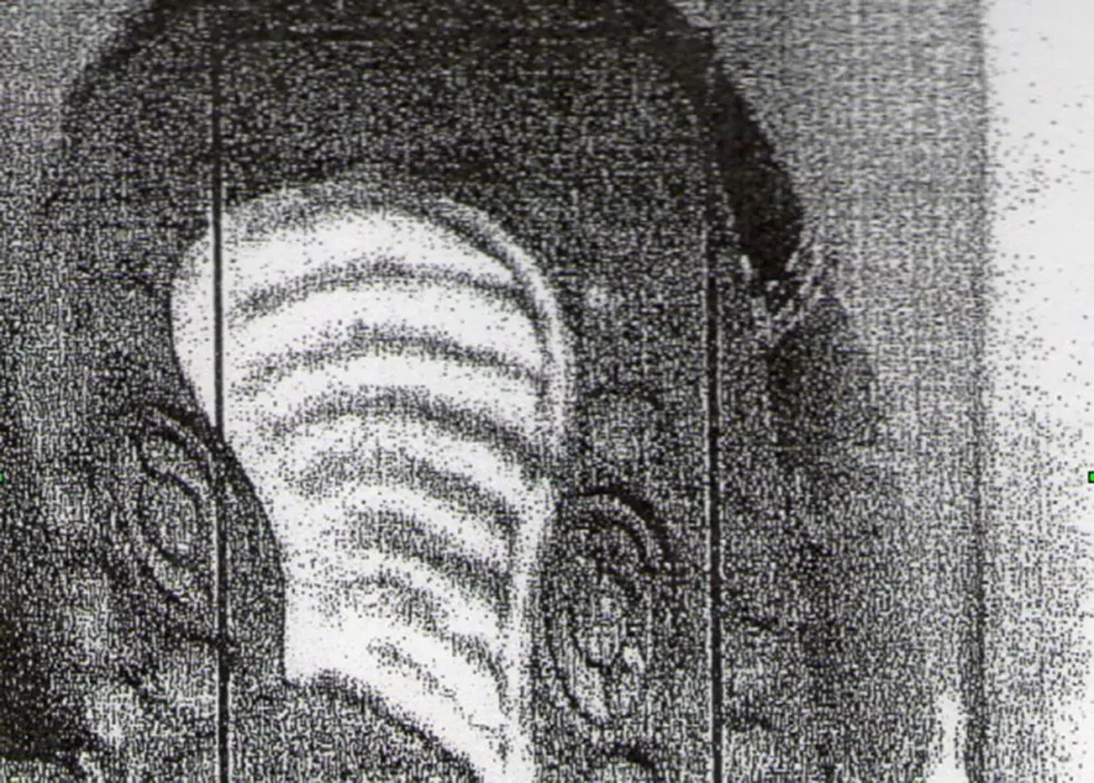 La suela de la zapatilla de Bourscheid, cuya pisada fue levantada en la escena.