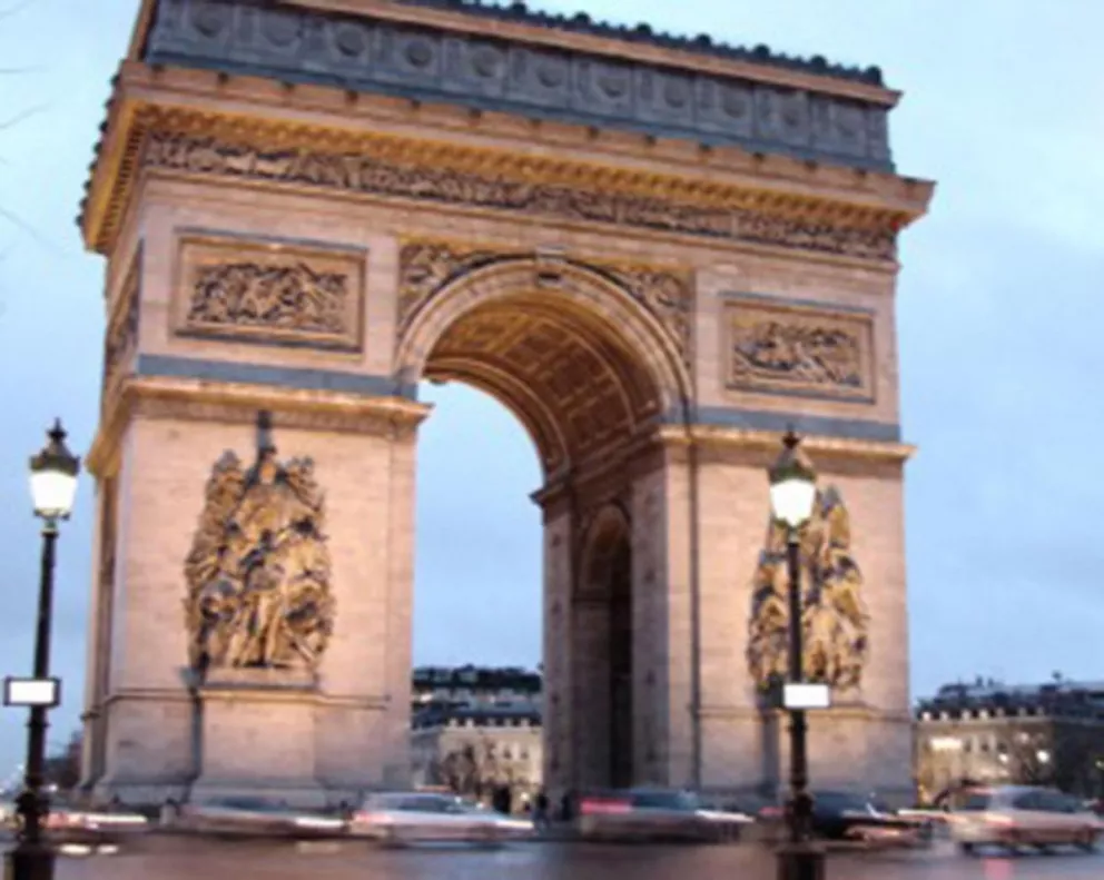 Por los atentados, París tuvo un millón de turistas menos en el primer semestre del año