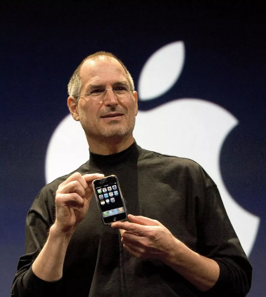 Hoy se cumplen diez años del primer iPhone, el dispositivo que revolucionó el mundo móvil