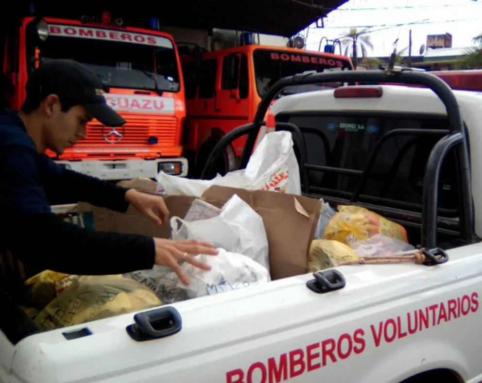 Realizan donaciones a los afectados por el temporal en Puerto Iguazú