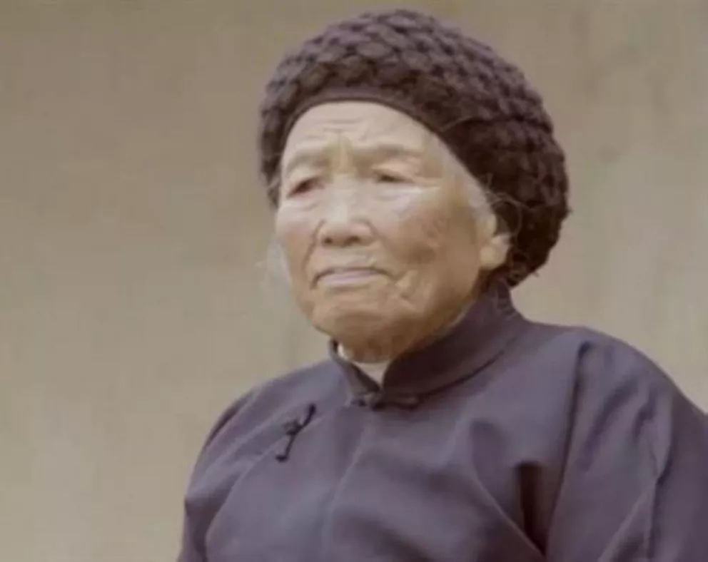 La abuela de 94 años que asombra con su práctica diaria de kung-fu 