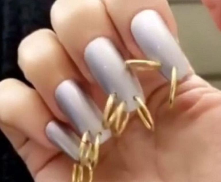 Kim Kardashian y la moda de las uñas perforadas | EL TERRITORIO noticias de  Misiones