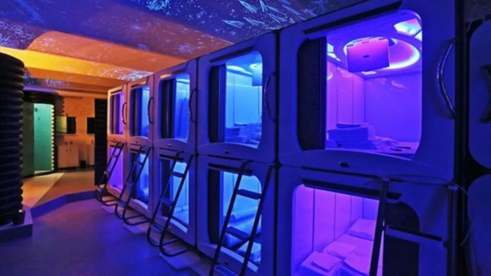 El extravagante hotel que invita a dormir como un astronauta