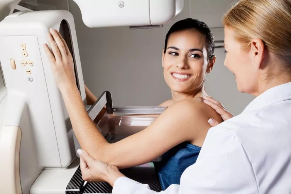 Muchas mujeres prescinden de las mamografías