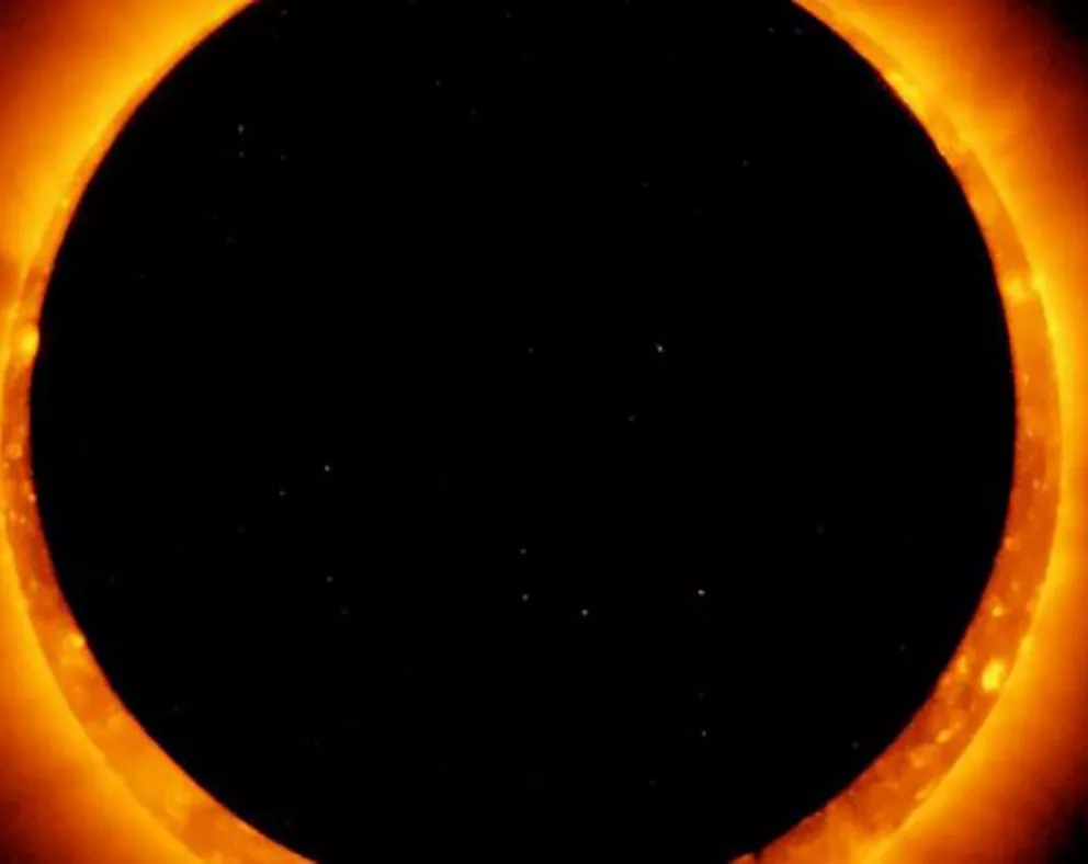 Cómo, dónde y a qué hora se podrá ver el eclipse anillo de fuego este domingo 
