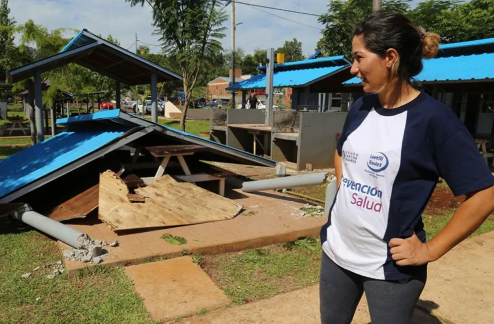 Granizada, lluvia y vientos dejaron sin luz a Itacaruaré 