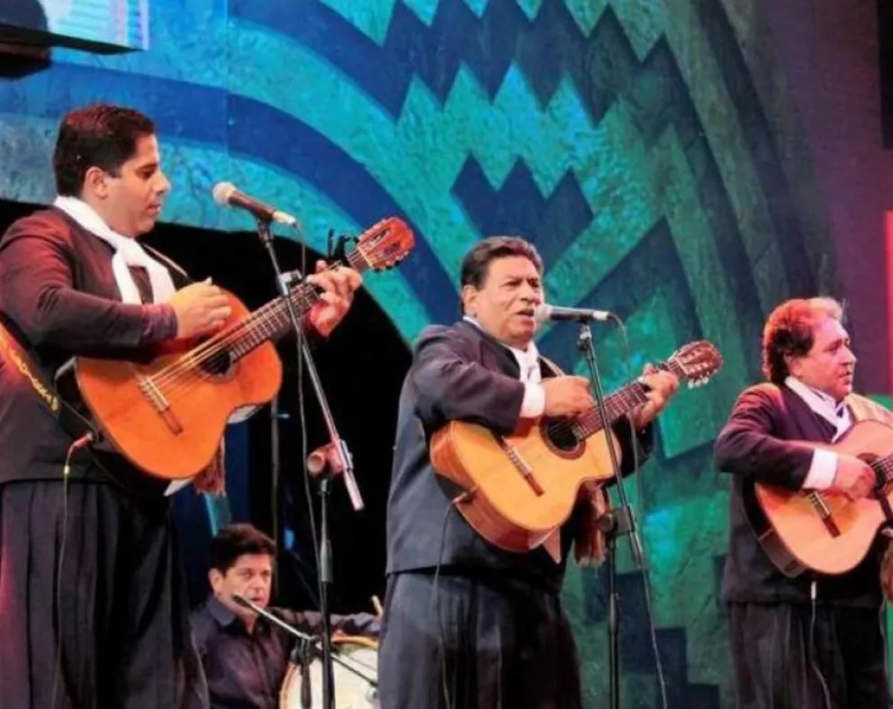 Escándalo en recital de "Los Manseros": el líder echó a su hijo en pleno show