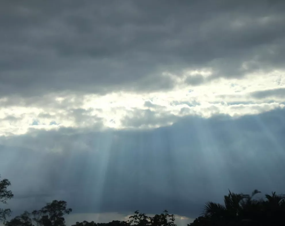 Cielo nuboso con temperaturas de hasta 33 grados en Misiones