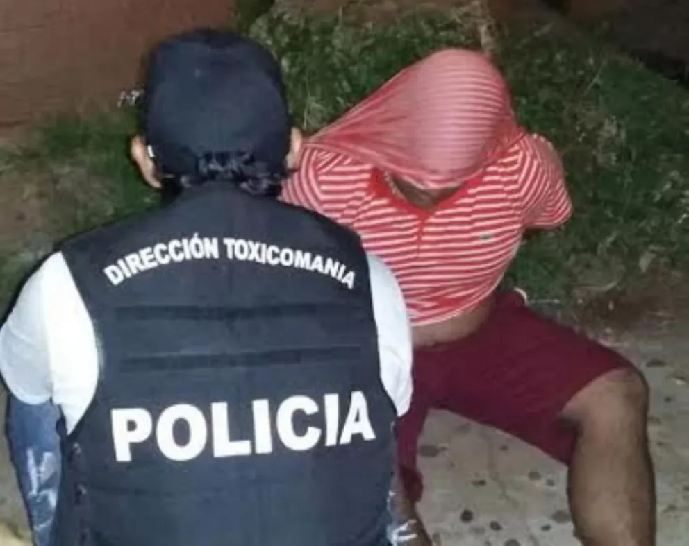 Sorprendieron a “Gordín” vendiendo cocaína y marihuana en Posadas
