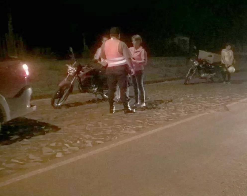 Motocicletas y vehículos secuestrados durante un operativo sorpresa en 25 de Mayo