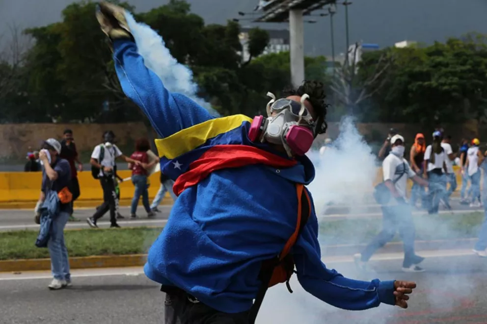 La oposición desafió a Maduro con otra marcha y crece la tensión