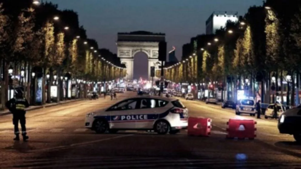 Francia refuerza su dispositivo de seguridad electoral tras el ataque