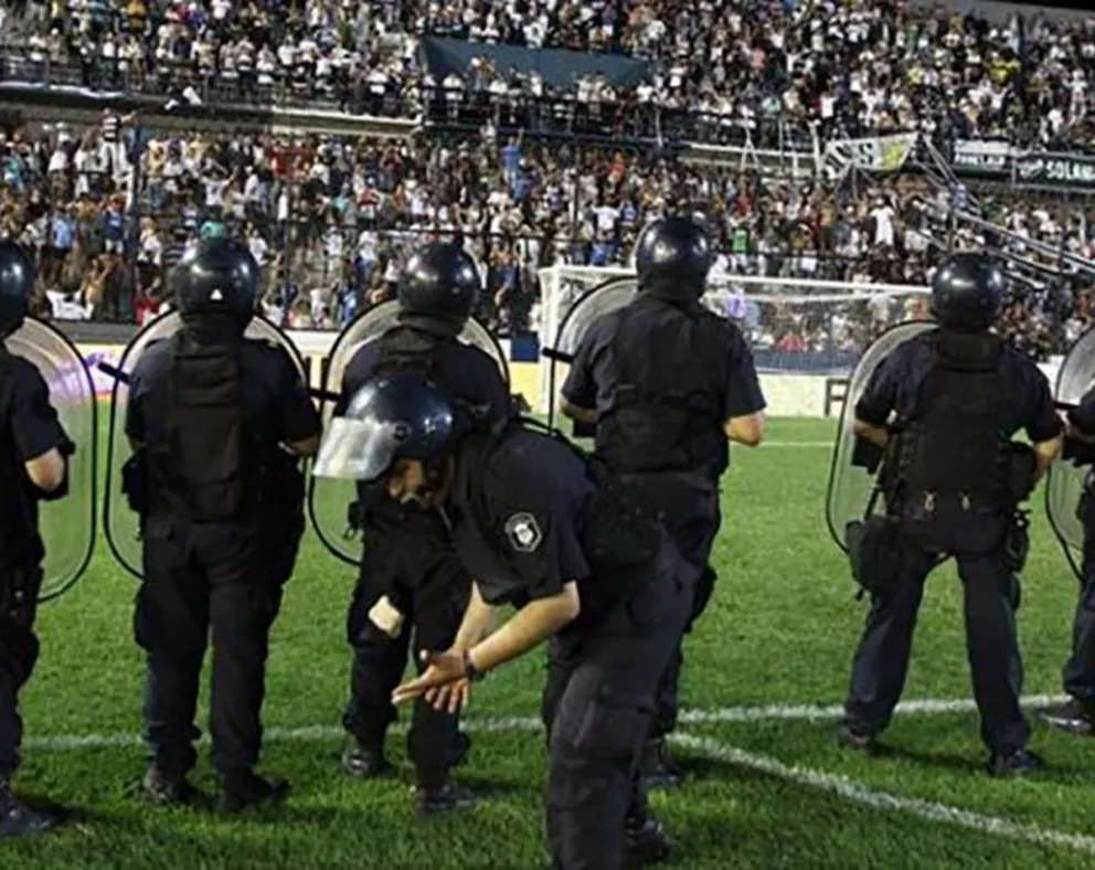 Aprobaron el nuevo reglamento de prevención contra la violencia en el fútbol 