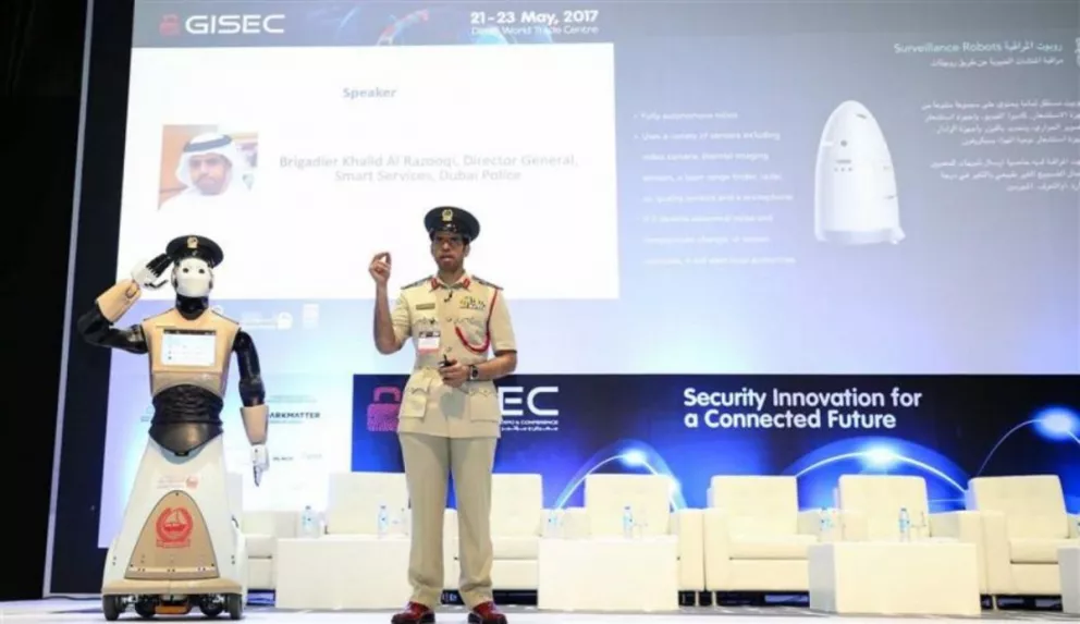 Crearon el primer robot policía para Dubai