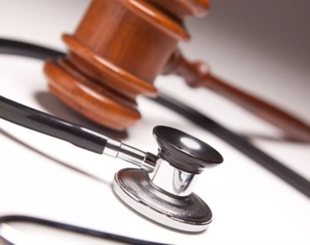 Médico de Eldorado irá a juicio por la muerte de una paciente