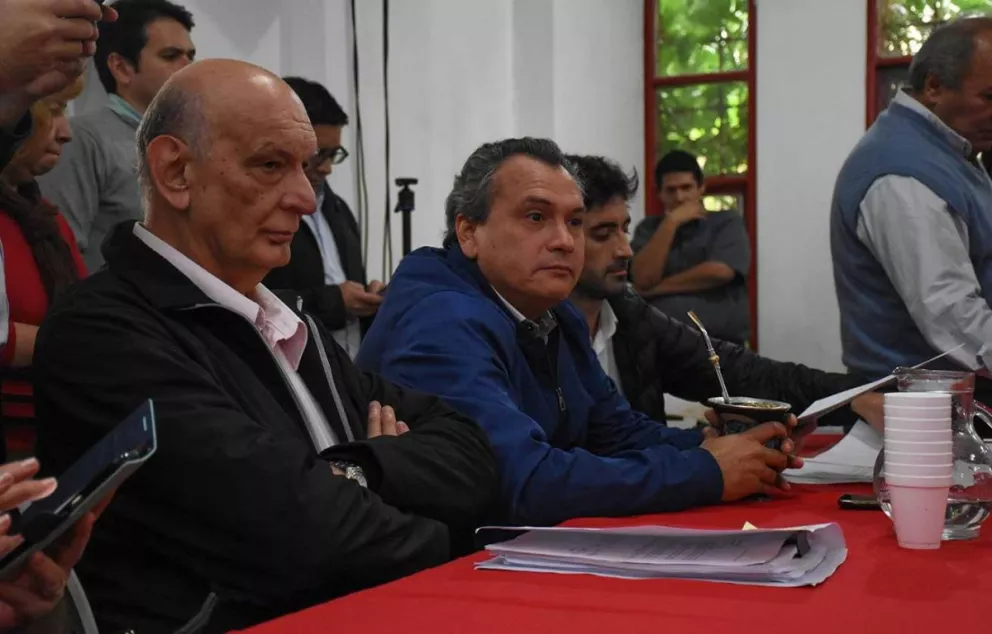 Luis Pastori, Walter Molina y Francisco Fonseca, debatieron junto a otros funcionarios y convencionales.