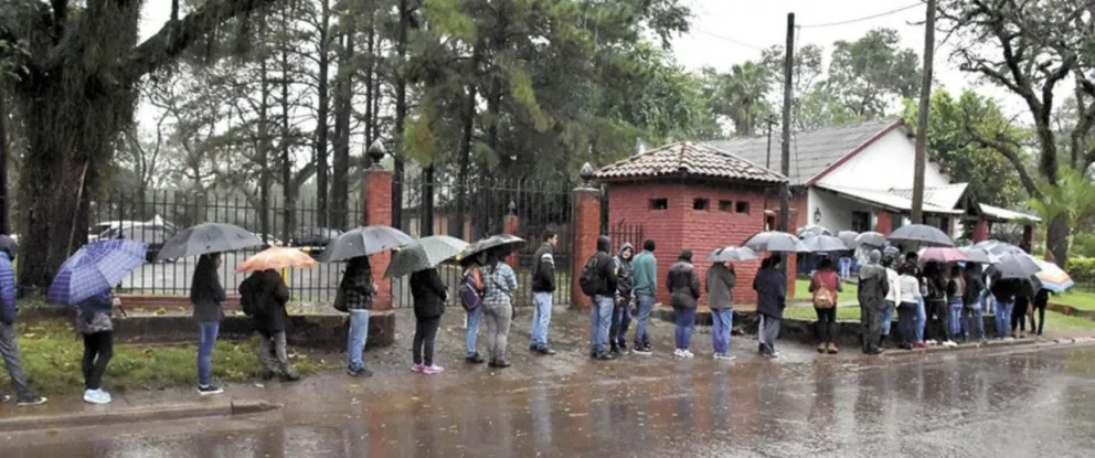 El 50% de los aspirantes a soldado no ingresa por problemas dentales 