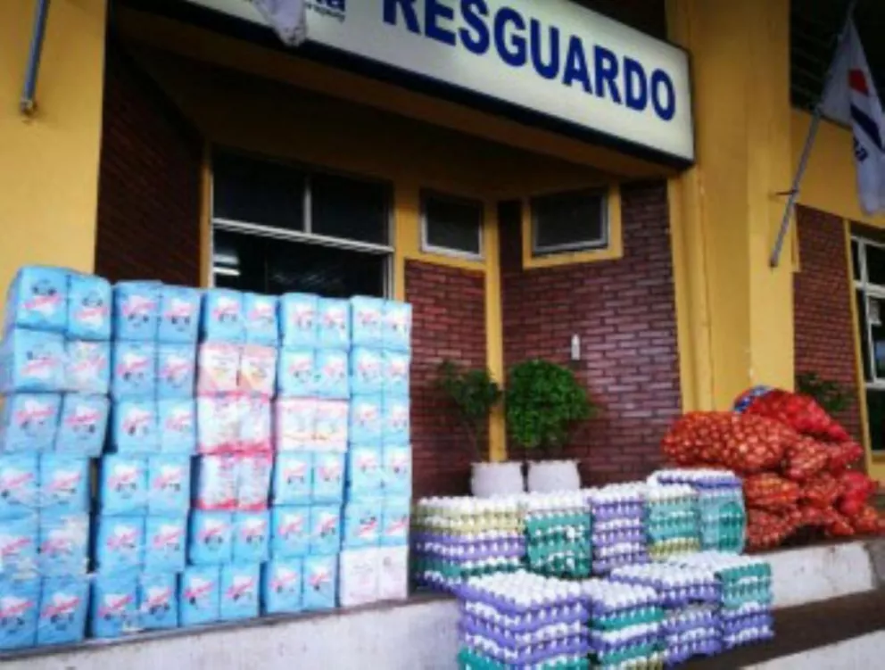 Huevos y harina de Argentina, al por mayor en Aduana paraguaya