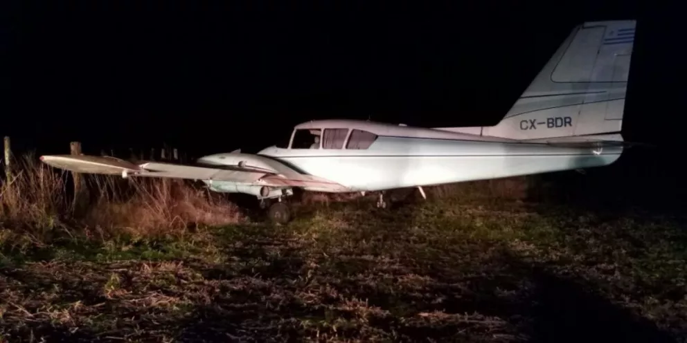 Interceptan avioneta paraguaya cargada con 450 kilos de marihuana