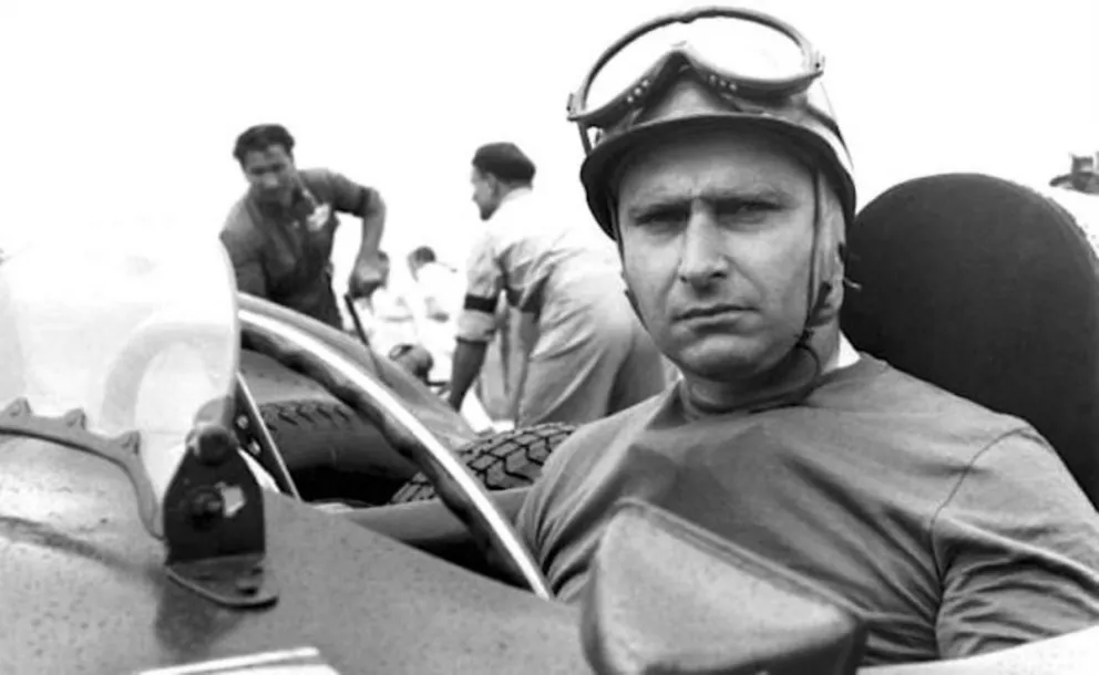 Un día como hoy...de 1995 fallecía Juan Manuel Fangio