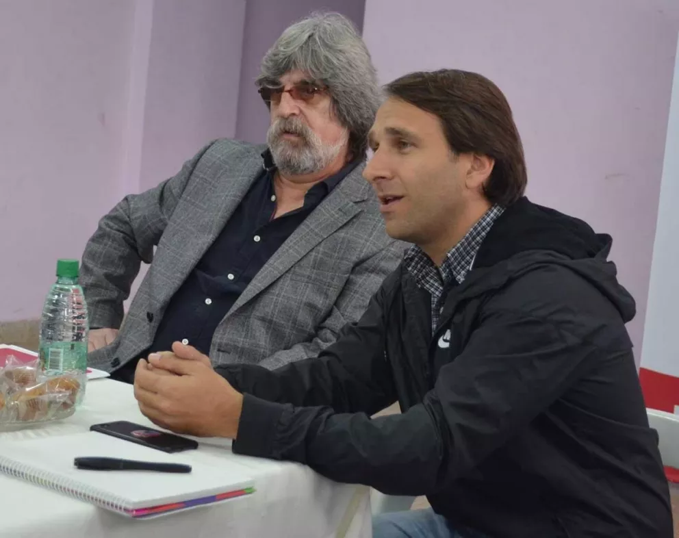 La reunión se llevó a  cabo en el polideportivo Ernesto “Finito” Gehrmann.  Foto: prensa ministerio de deportes.
