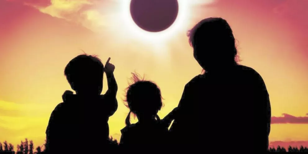 Siete curiosidades sobre los eclipses totales de sol 