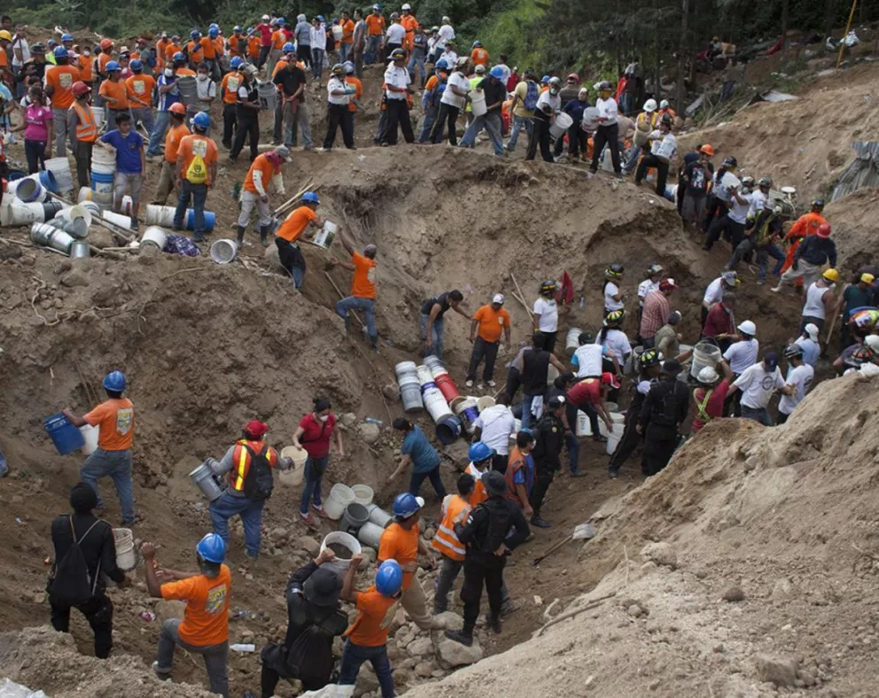 Un día como hoy... ocurrió el deslizamiento de tierra en El Cambray II de 2015