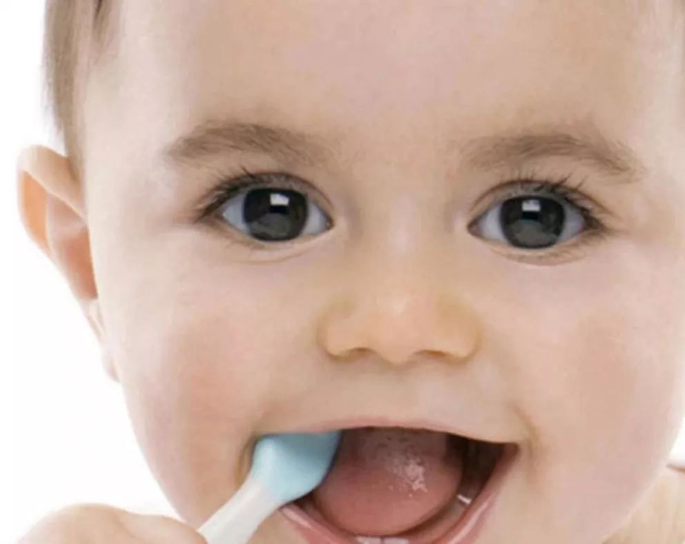 Los cuidados que hay que tener con los dientes de los bebés 
