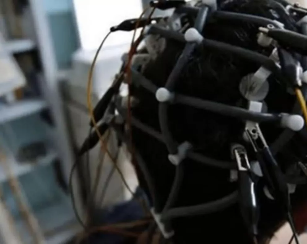 Diseñan un escáner cerebral portátil para recién nacidos