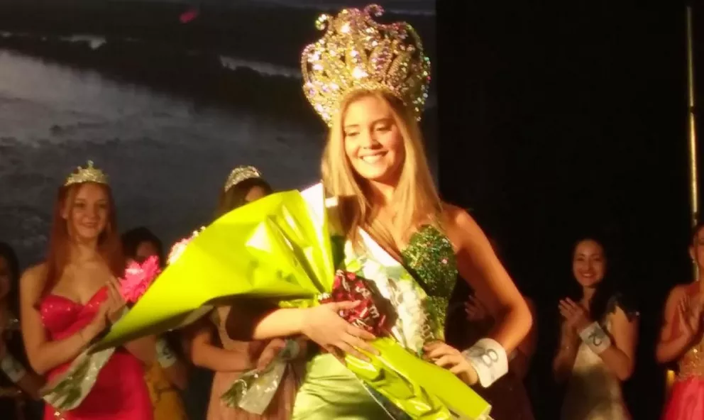 Melania López Bianchi es la Miss Cataratas Maravilla Natural