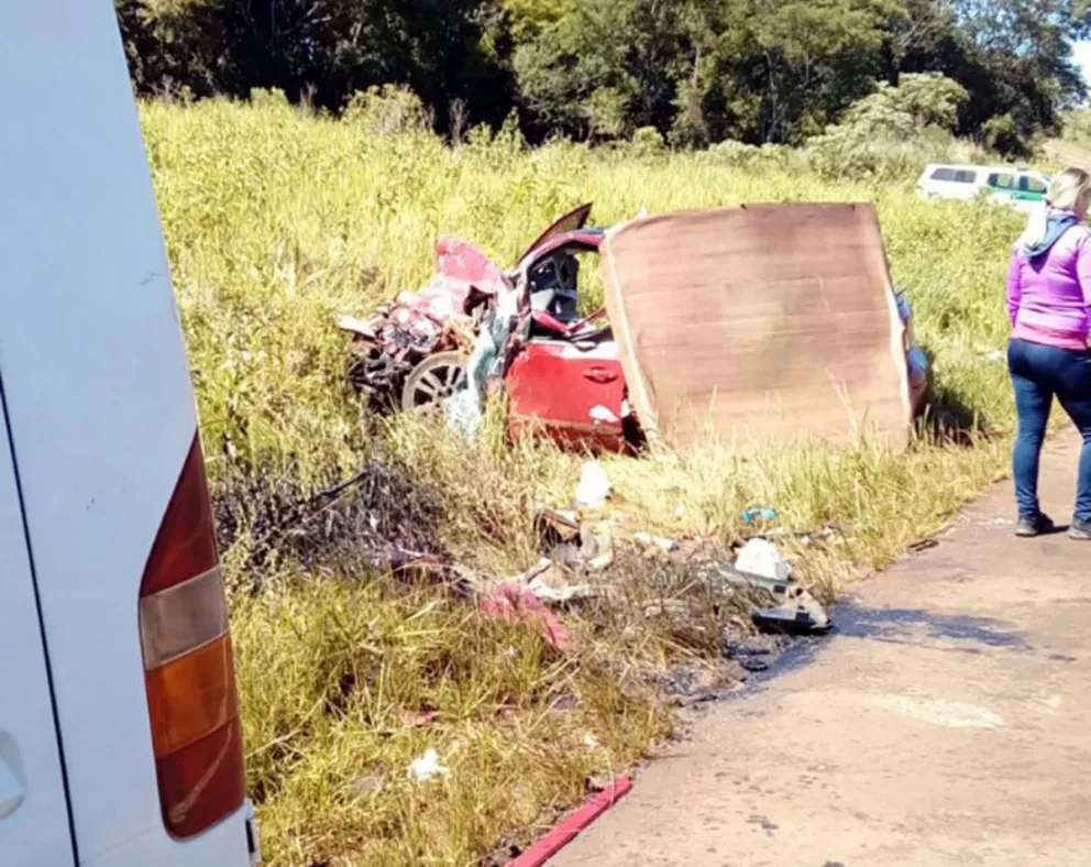 Dos personas resultaron fallecidas tras accidente en Aristóbulo del Valle