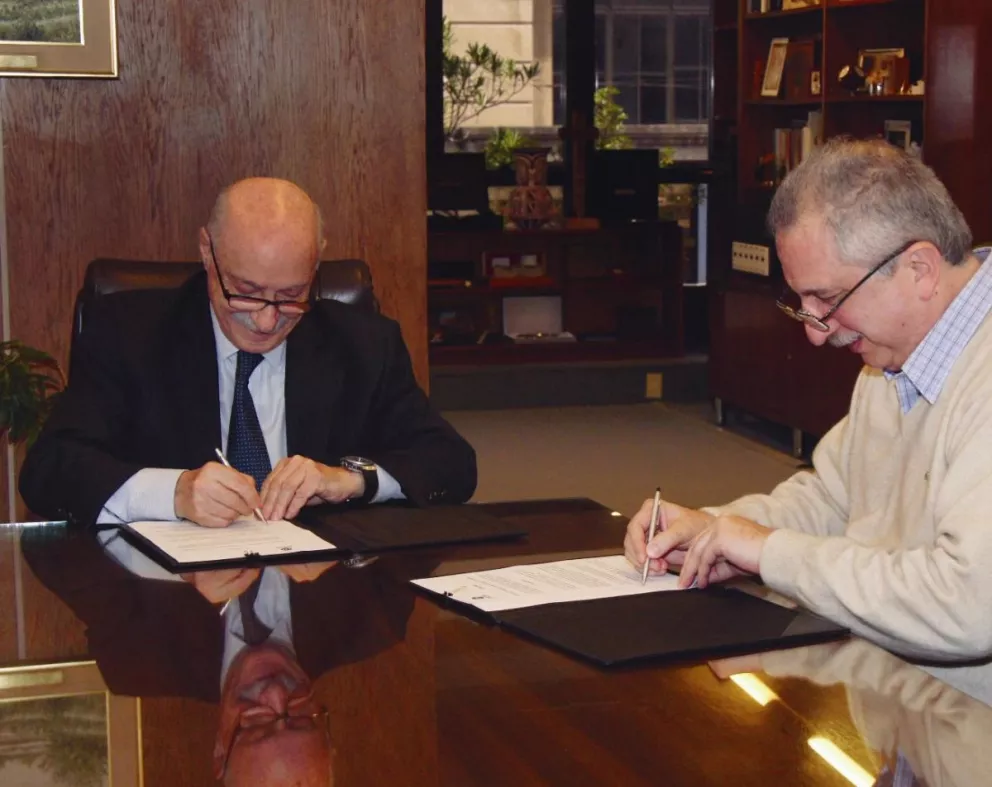 Passalacqua y el titular del CFI firmaron convenio de promoción cultural 