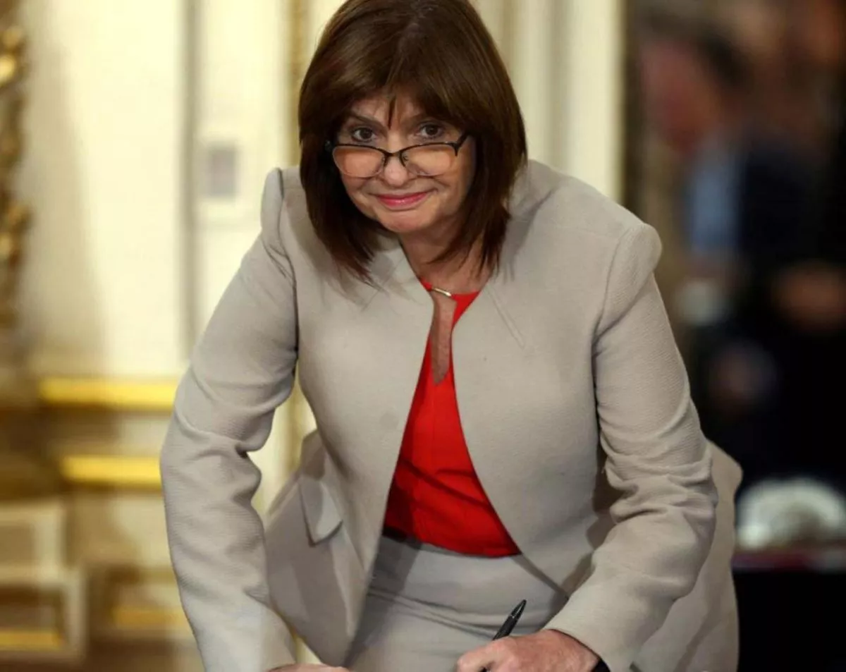 Exodo De Familiares De Ministros Renuncio El Hijo De Patricia Bullrich El Territorio Noticias De Misiones