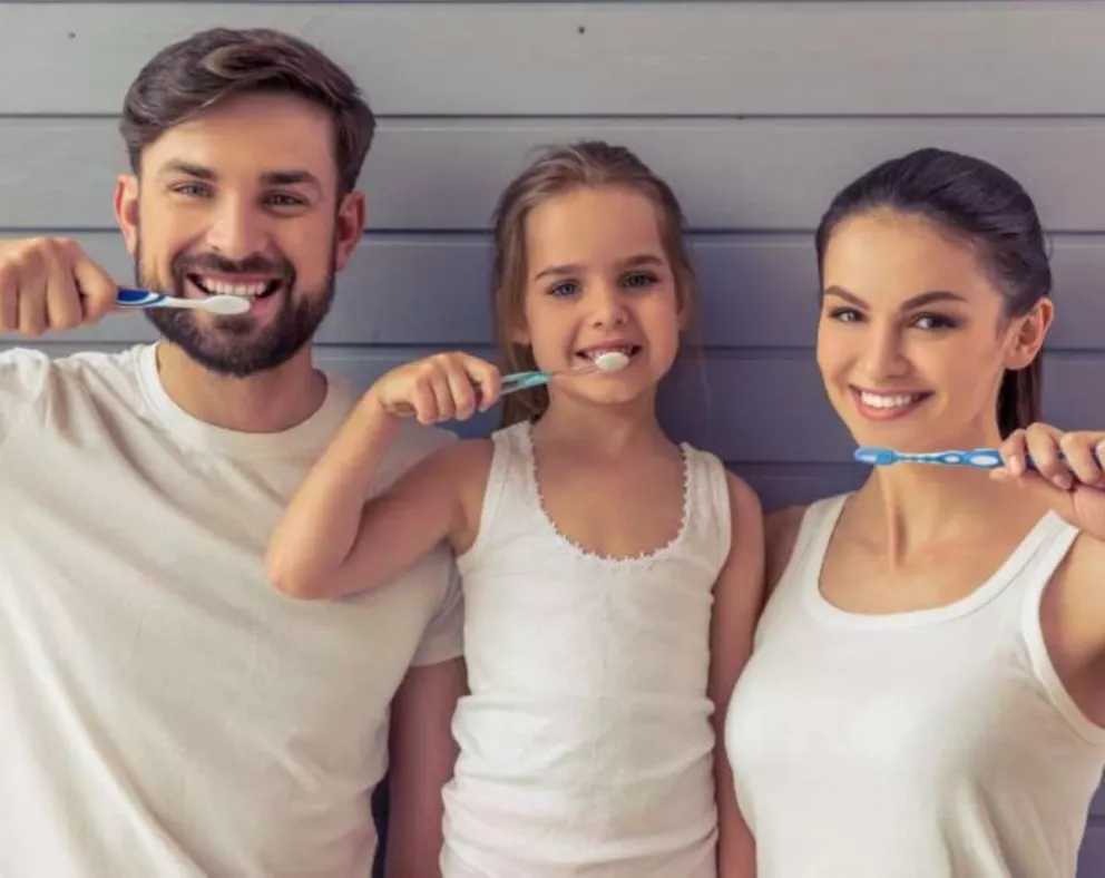 Tips para blanquear los dientes naturalmente 