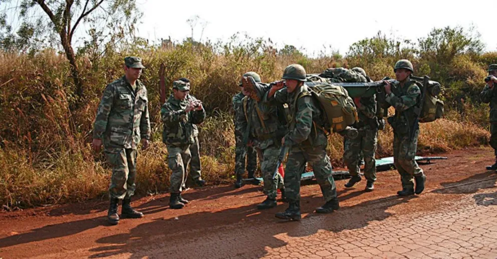 Reacciones negativas a la propuesta de trasladar el Ejército a las fronteras