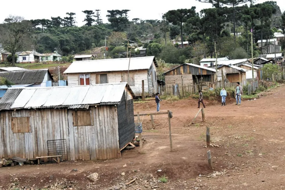 Alrededor de 13.000 familias viven en villas en la capital provincial