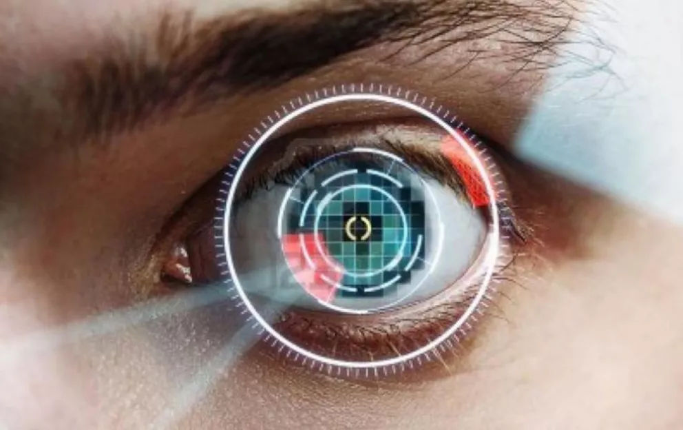 Google creó un programa que mide riesgos cardíacos con solo mirar a los ojos
