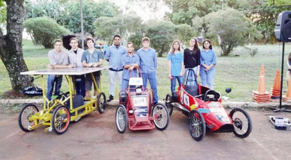 Los autos eléctricos comienzan su primer campeonato en Campo Viera