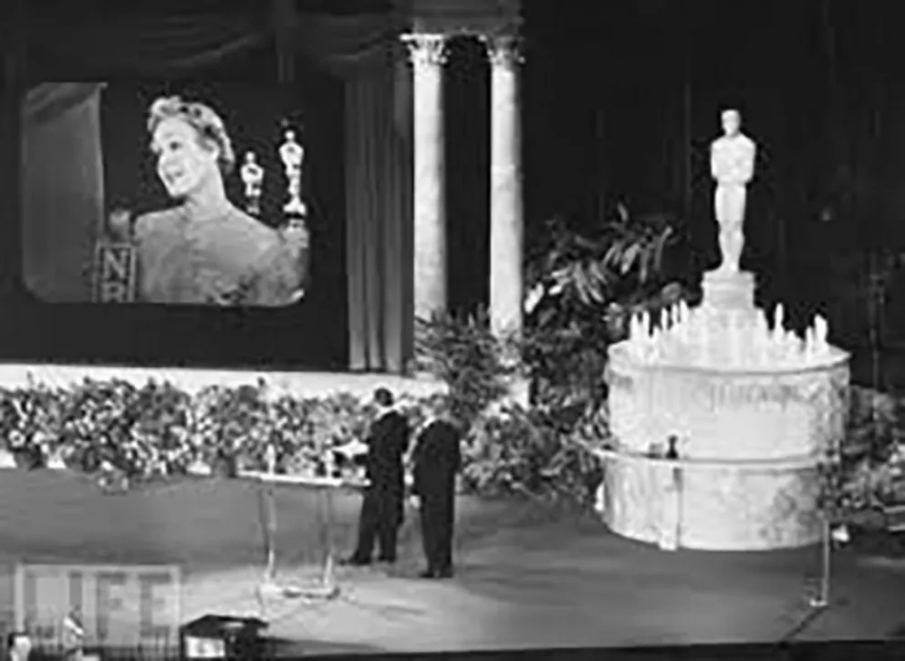 Un día como hoy... de 1929 se realizó la primera entrega de los premios Óscar