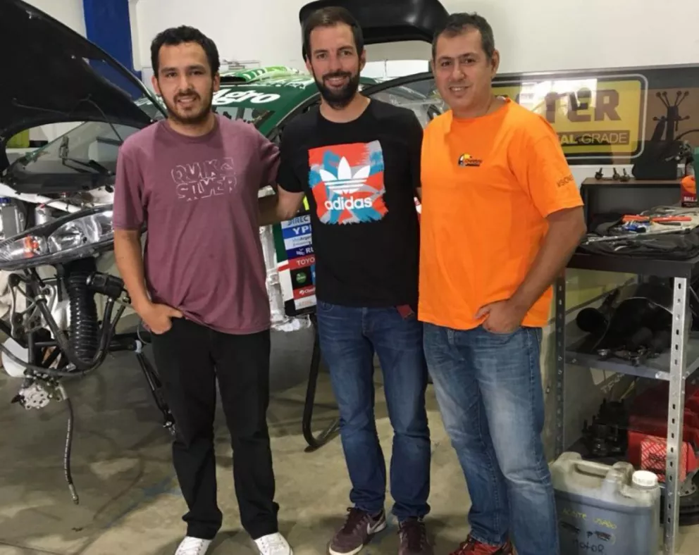 Rally: Comenzó el desafío Mundial para el binomio Sergio Zarza-Hugo Espinola